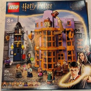 LEGO Harry Potter: Weasleys' Wizard Wheezes + Owl Post {retired}